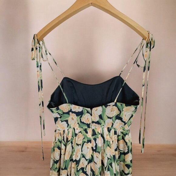 NWT Fame and Partners Lylah Tulip Floral Print Long Maxi Dress - Picture 5 of 7
